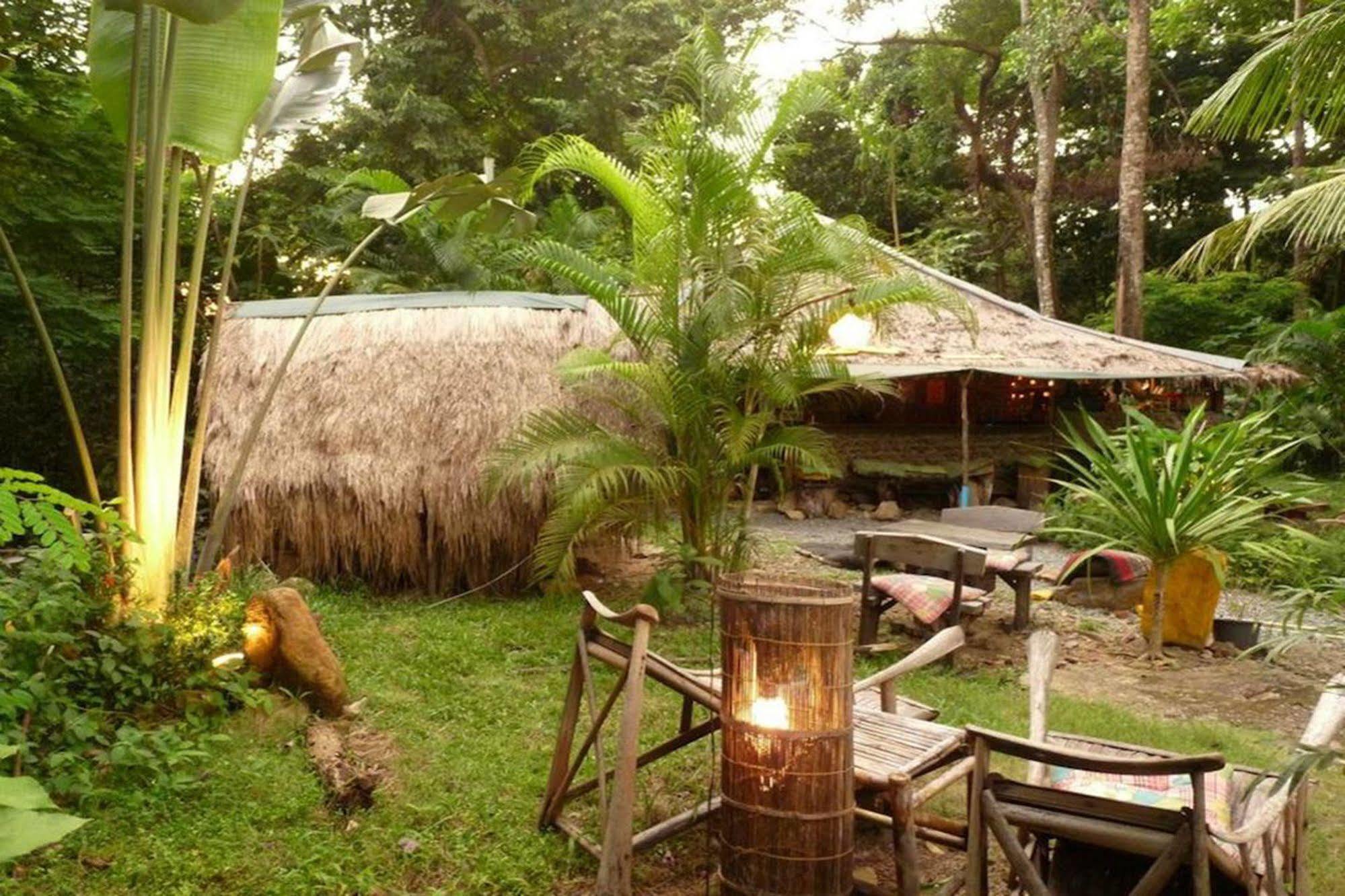 Отель Jungle Garden Ко Чанг Экстерьер фото