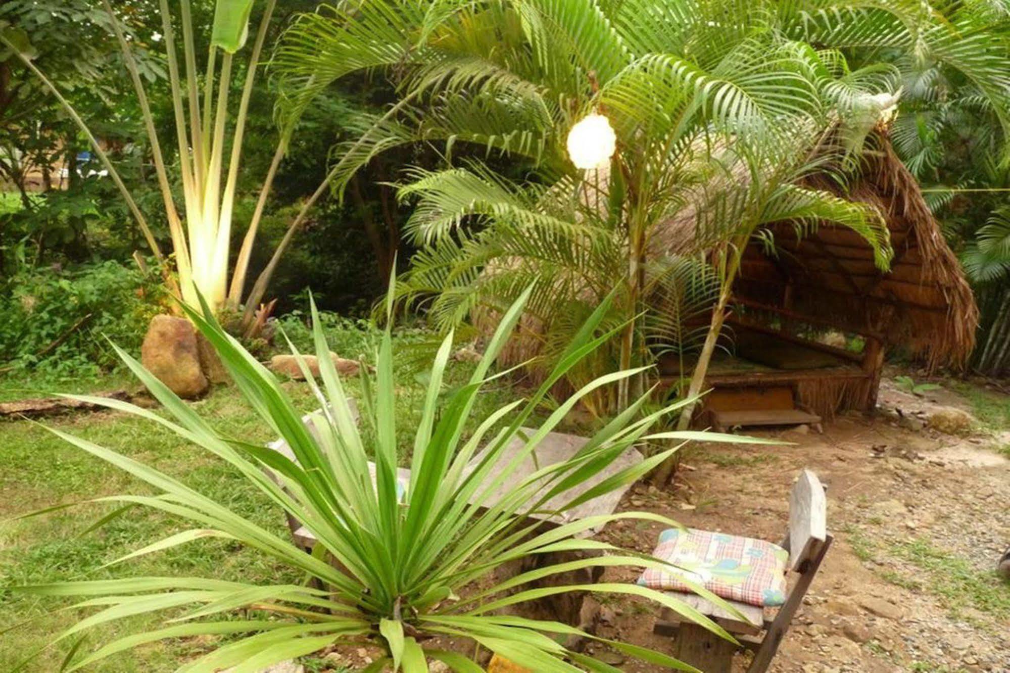 Отель Jungle Garden Ко Чанг Экстерьер фото